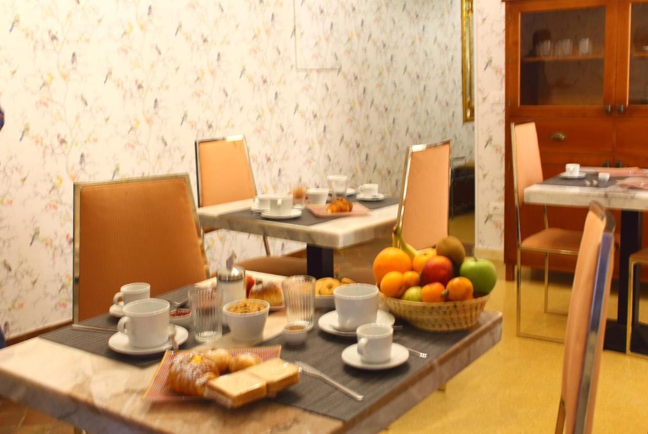 Junior Suite Катания Екстериор снимка