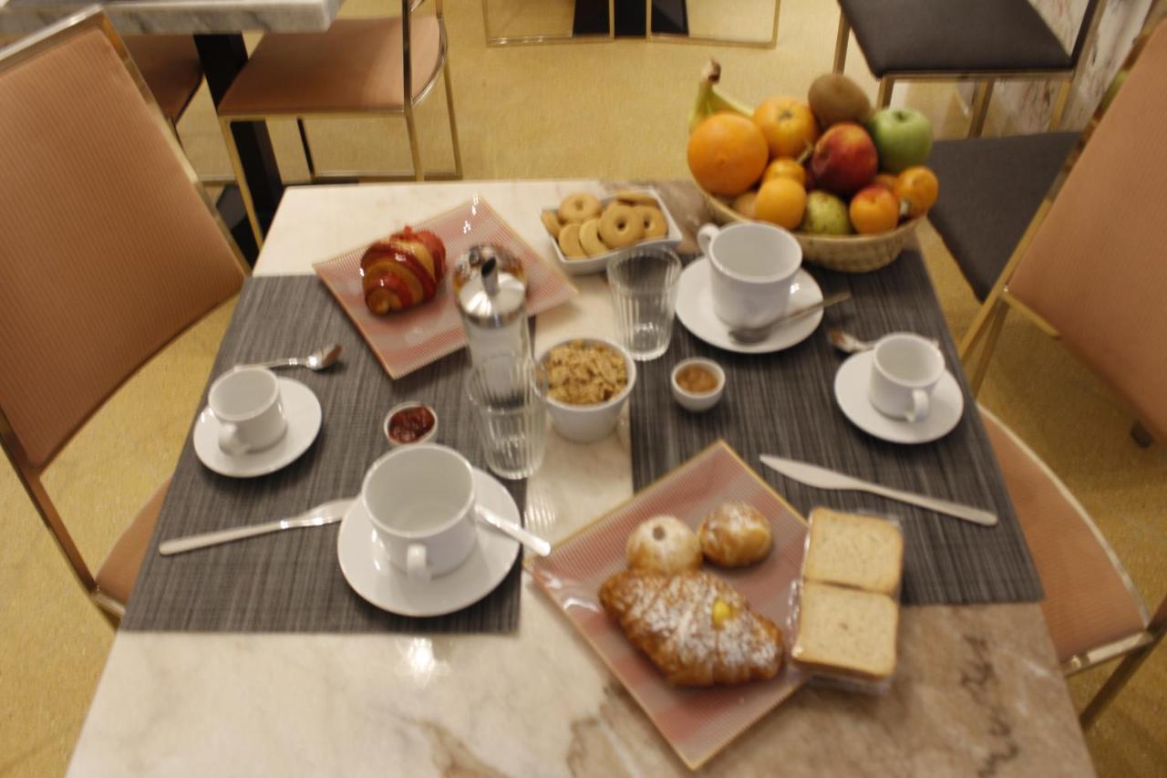 Junior Suite Катания Екстериор снимка